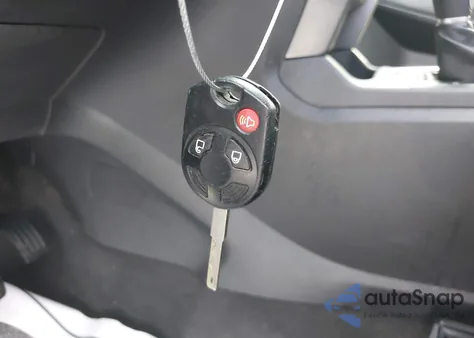 2019 Ford Escape S z USA, uszkodzony, nr VIN 1FMCU0F76KUB94871